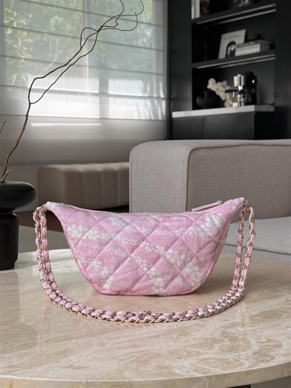 2026127214756297 800